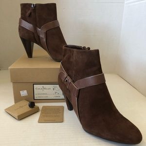 COLE HAAN Calico Chestnut Suede Booties Sz 7.5